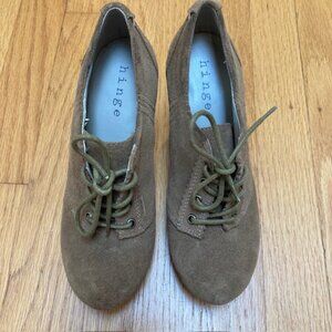 Hinge brown suede platform chunky high heel oxford size 5.5